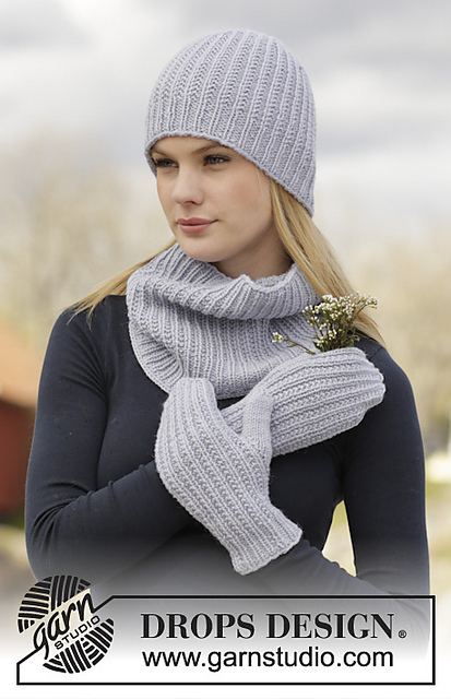 166-13 Ruth Mittens