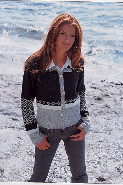 75-3 Cardigan