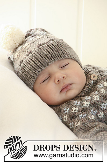 b19-33 First Snow Hat