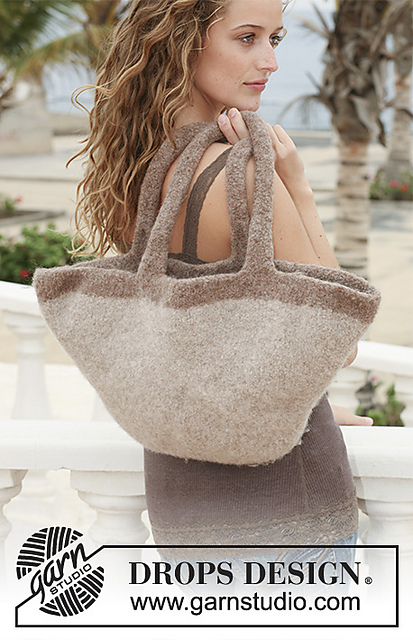 112-46 Mushroom Tote