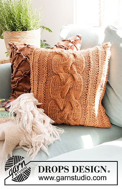 207-51 Autumn Twist Pillow