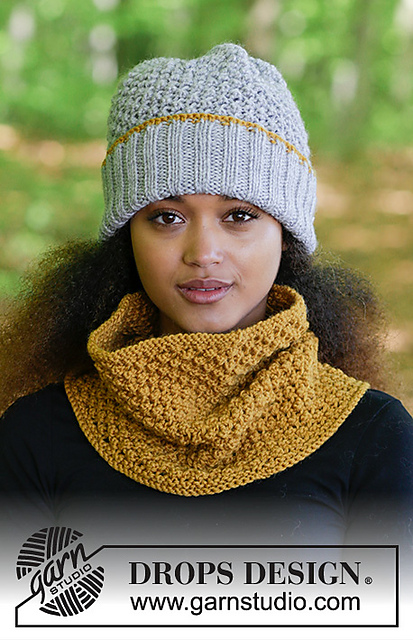 180-13 b Welcome Winter Neck Warmer