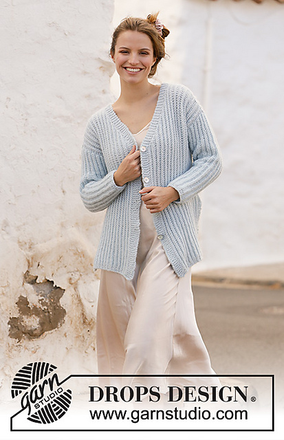 210-26 Avriel Cardigan