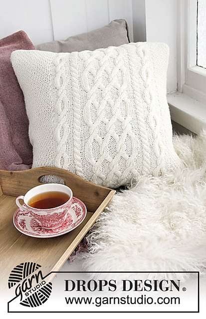 183-36 Polar Days Pillow
