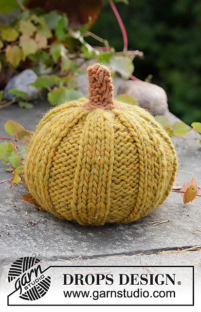 0-1501 Cinderella's Pumpkins