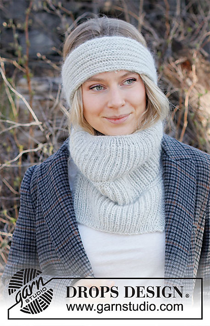 214-44 b Winter Companions, Neck Warmer