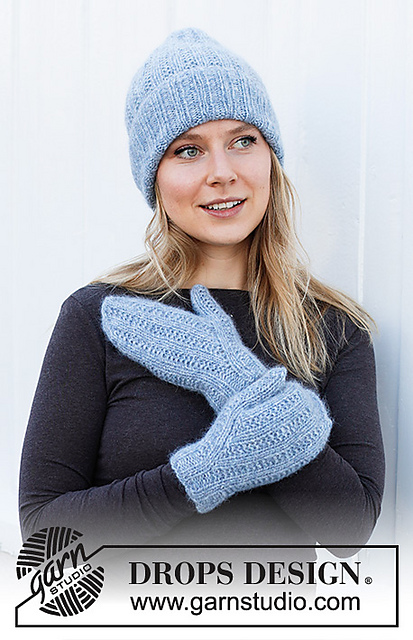 214-30 a Winter Powder Set, Hat