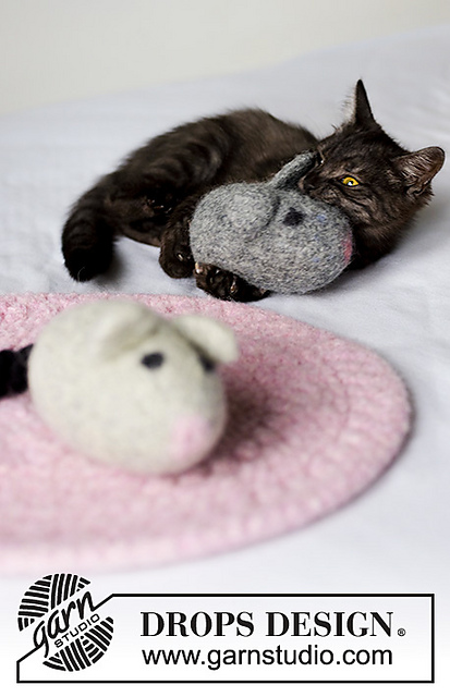 0-1503 Woolly Mice