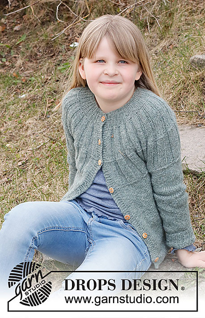 40-22 Mayan Woods Cardigan