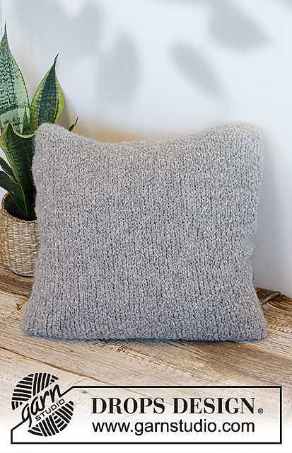 228-63  Cozy Boucle Pillow