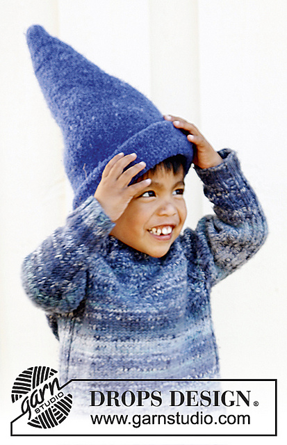 s22-33 Wizard's Hat