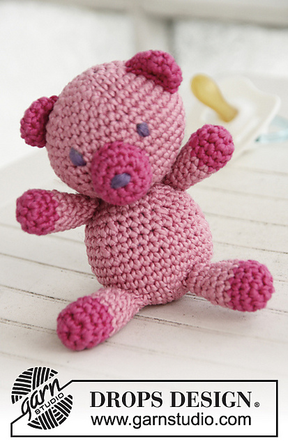 B21-43 Teddy the bear