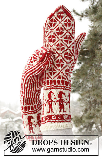 0-791 Mittens with Christmas pattern