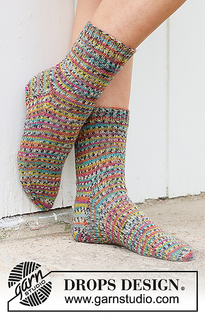 234-67 Berry Power Socks