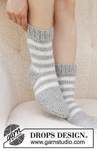 234-74 Christmas Stripes Socks