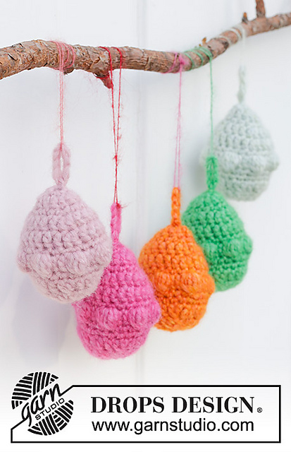 0-1597 Easter Eggs
