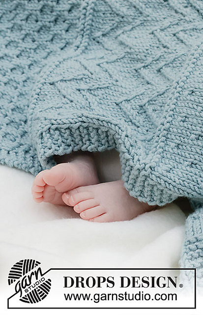 46-3 Dot Dot Line Blanket
