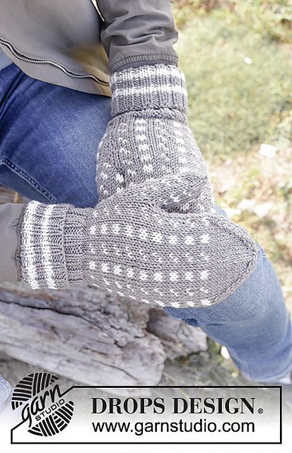 246-18 Winter Twilight Gloves