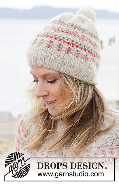 242-20 Something About Holly Hat