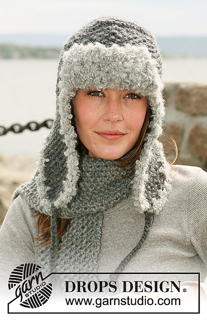 103-30 Hat with earflaps