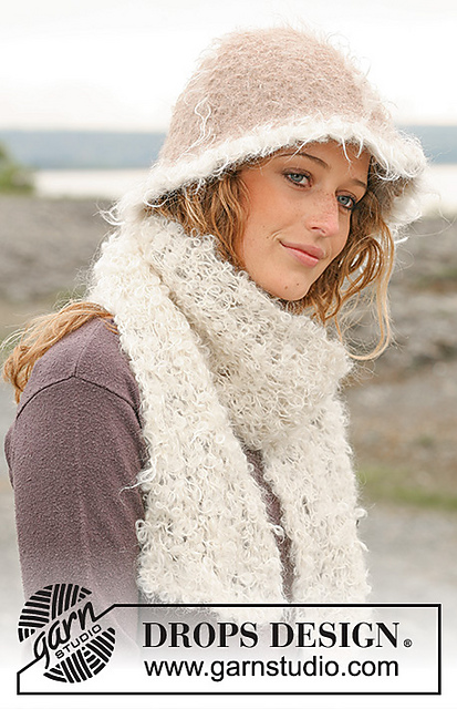 109-20 b - Scarf