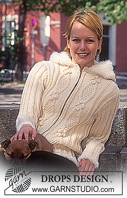 58-17 Cardigan with hood and zipper