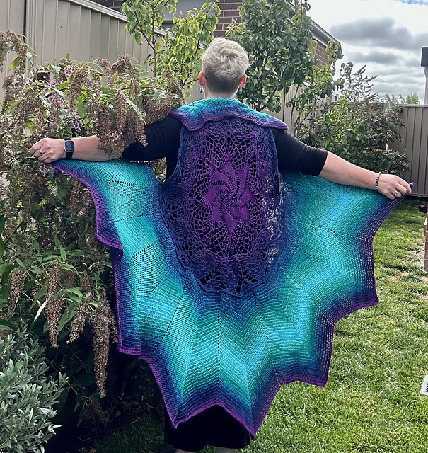 Lola's Circle Duster