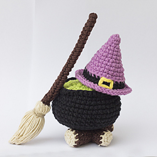 Amigurumi Witch's Accesories