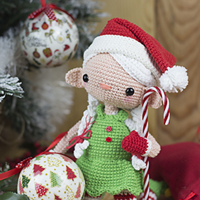Amigurumi Christmas Doll - Chris