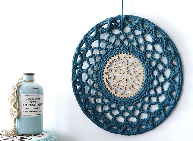 Decorative wooden mandala