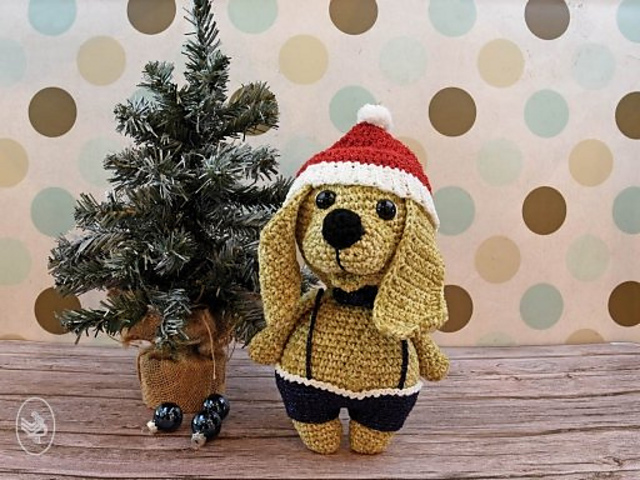 Buddy the X-mas dog