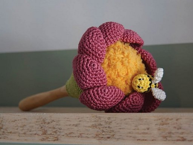 Flower Maraca
