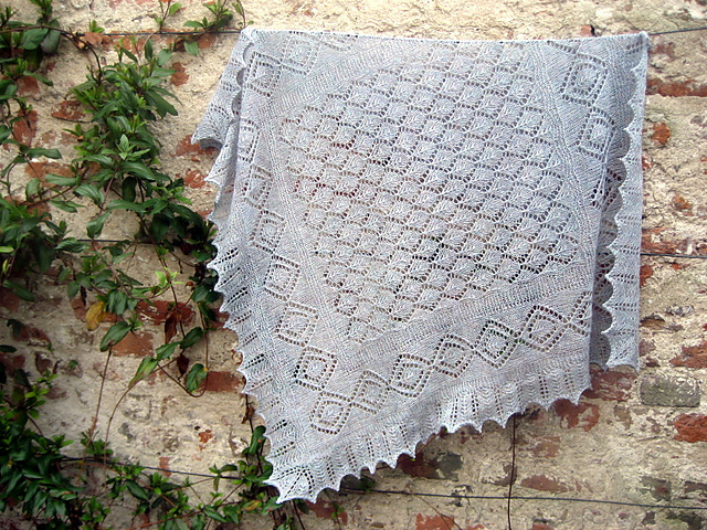 Lehe Square Shawl