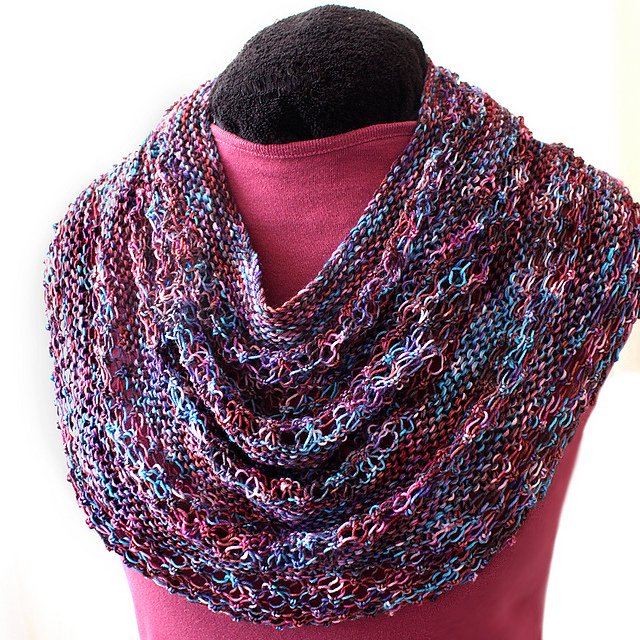 Triplicity Cowl