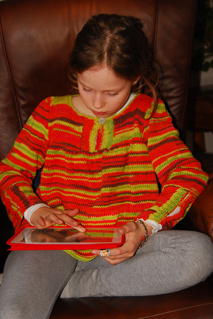 57-16 Sweater
