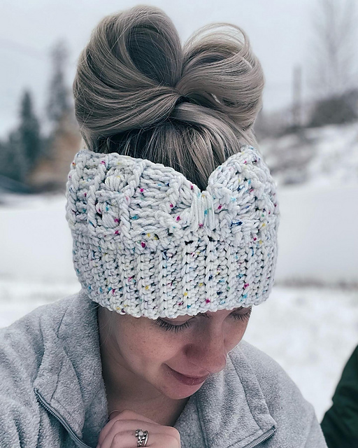 Box wire ear warmer