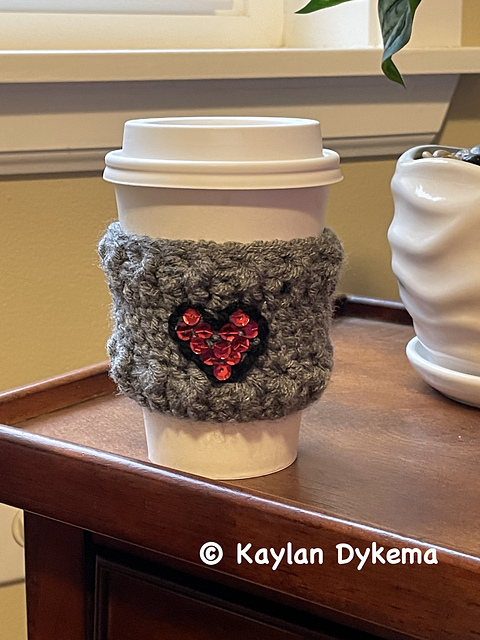 Hearts a Shimmer Cup Cozy