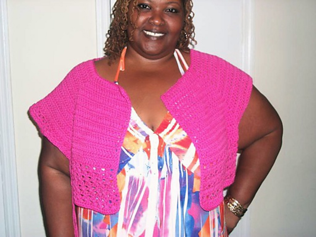Women's Plus Shrug
