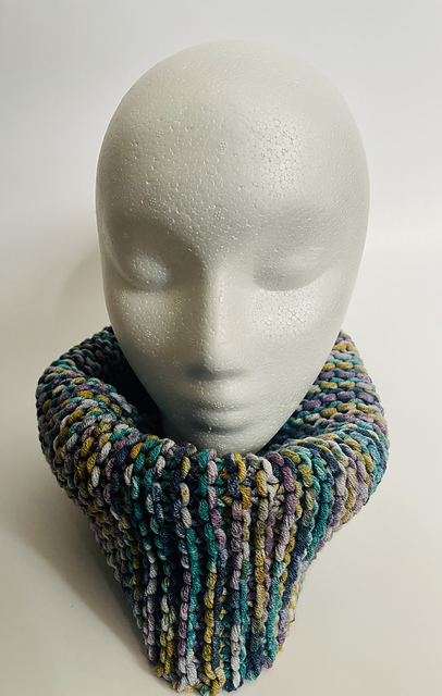 Simple Knit Cowl