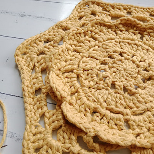 Buttercup Hexagon