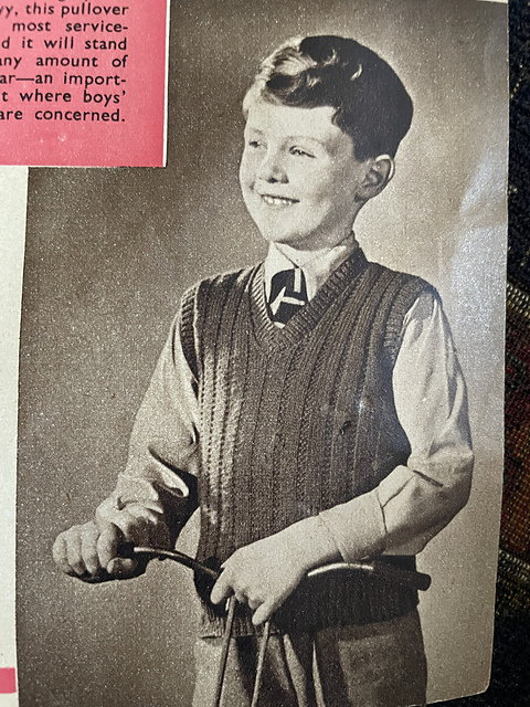 Boy‘s Pullover In Three Sizes