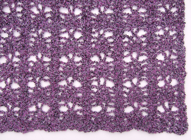No Beginning Chain Strawberry Lace Blanket