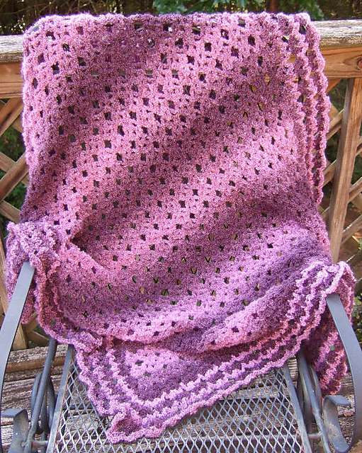 No Beginning Chain Diamond Lace Throw