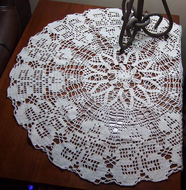 Ravelry: Rosette pattern by Elizabeth Hiddleson