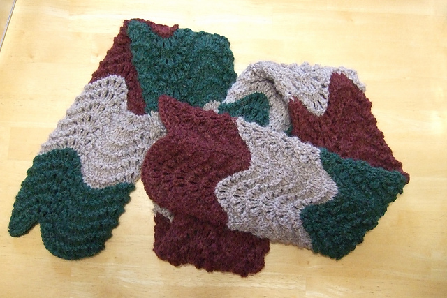 Feather and Fan Tube Scarf