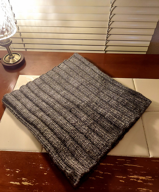 Simple 3x2 ribbed cowl