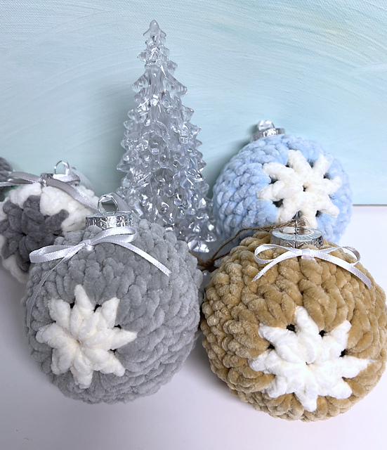 "Cozyballs" Chunky Christmas Baubles
