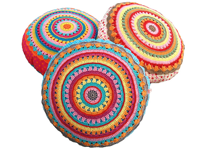 Sunrise Round Cushion