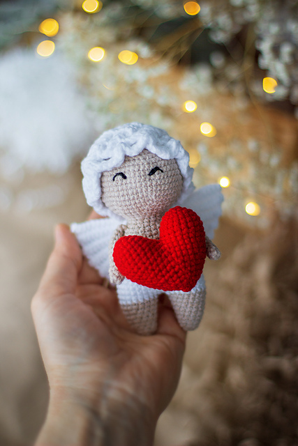 Toy Angel and heart
