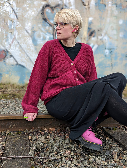The big pocket cardigan